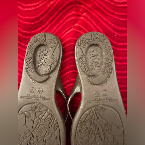 OkaB sandals size Medium brown in color - Picture 7 of 7